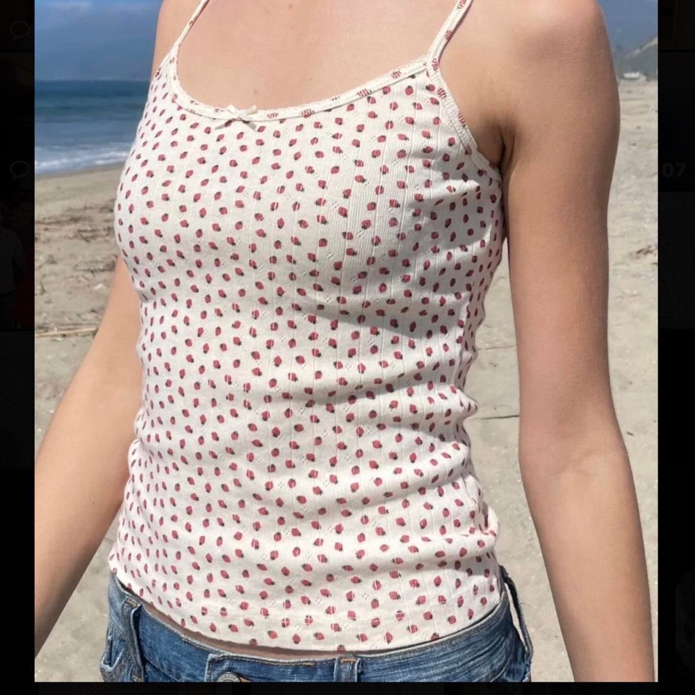 Brandy Melville strawberry tank